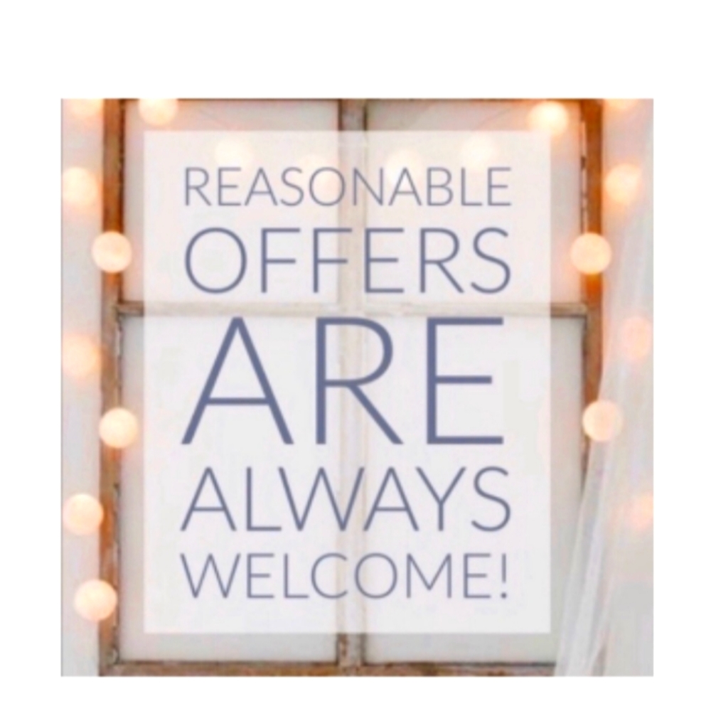 Reasonable offers welcome. 🖤
